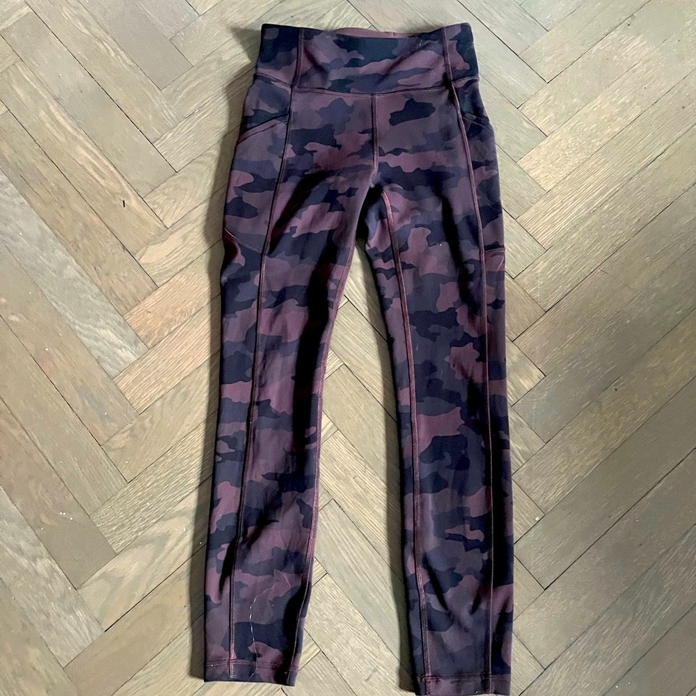 lululemon athletica Camouflage Leggings - Black and Brown